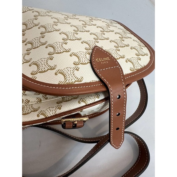 COPY - CELINE MEDIUM FOLCO BAG IN TRIOMPHE CANVAS AND CALFSKIN NEW W/Tags & Dus… - Picture 5 of 16